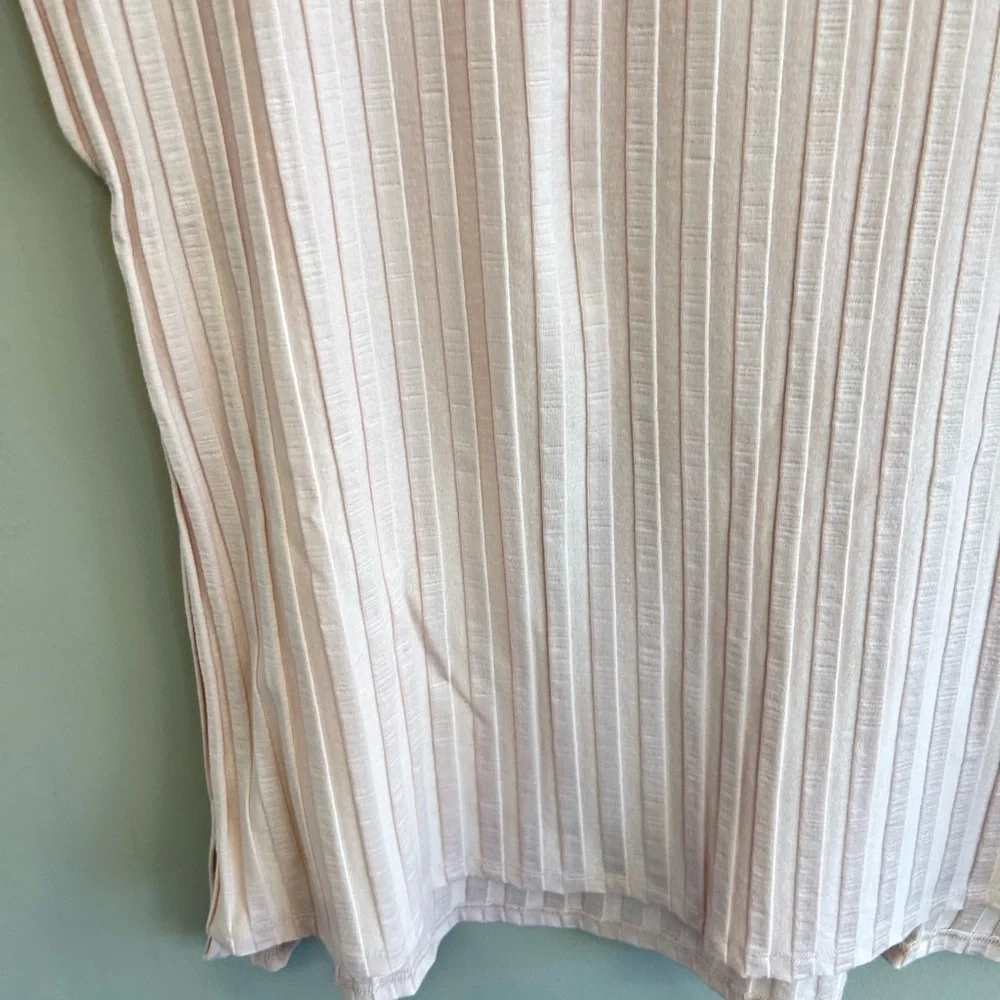Eileen Fisher large ribbed crew neck top in soft blush pink